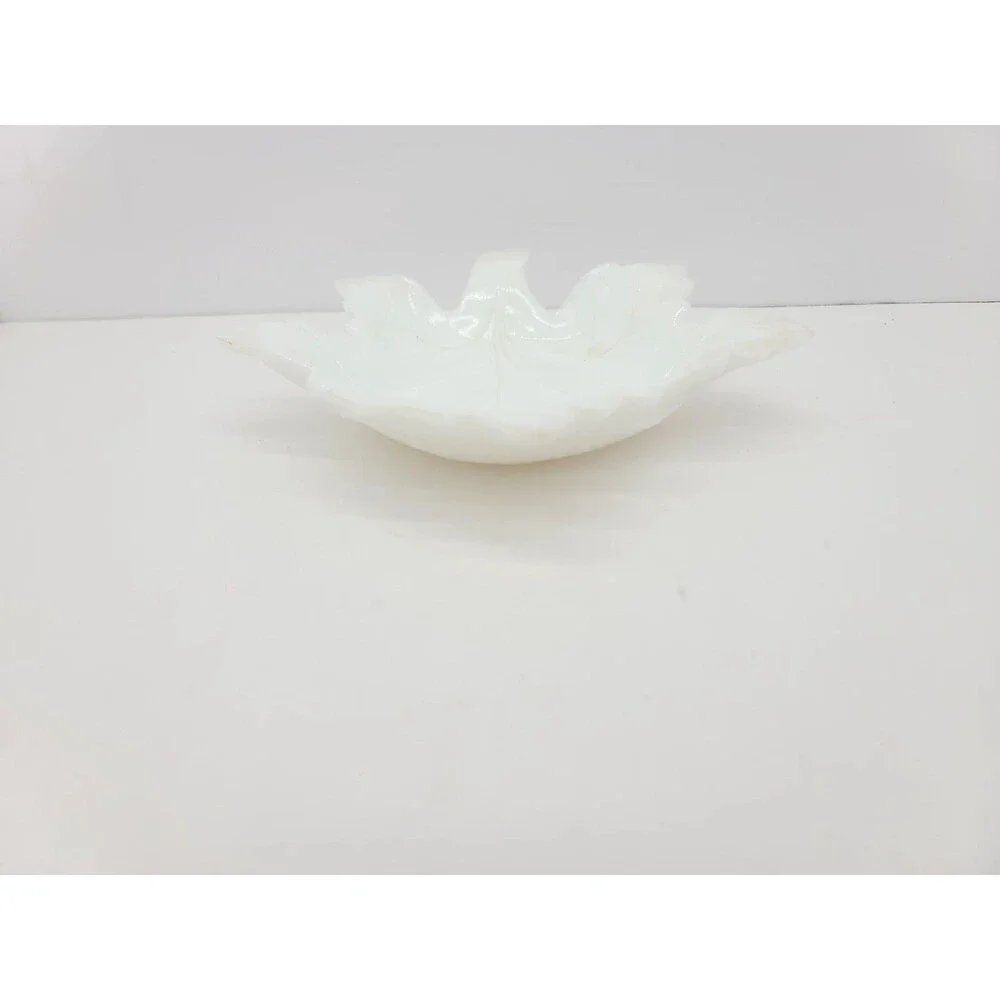 Vintage Westmoreland Milk Glass Maple Leaf Dish